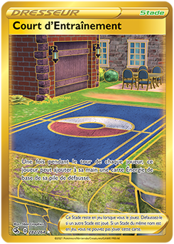 Carte Pokémon Objet Gold EB Court d'Entraînement 282/264 de la série Poing de Fusion