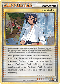 Carte Pokémon Peu commune Karatéka 85/102 de la série Triomphe